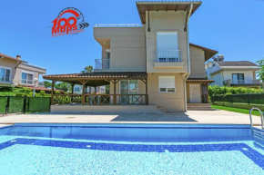 Paradise Town Villa Legend